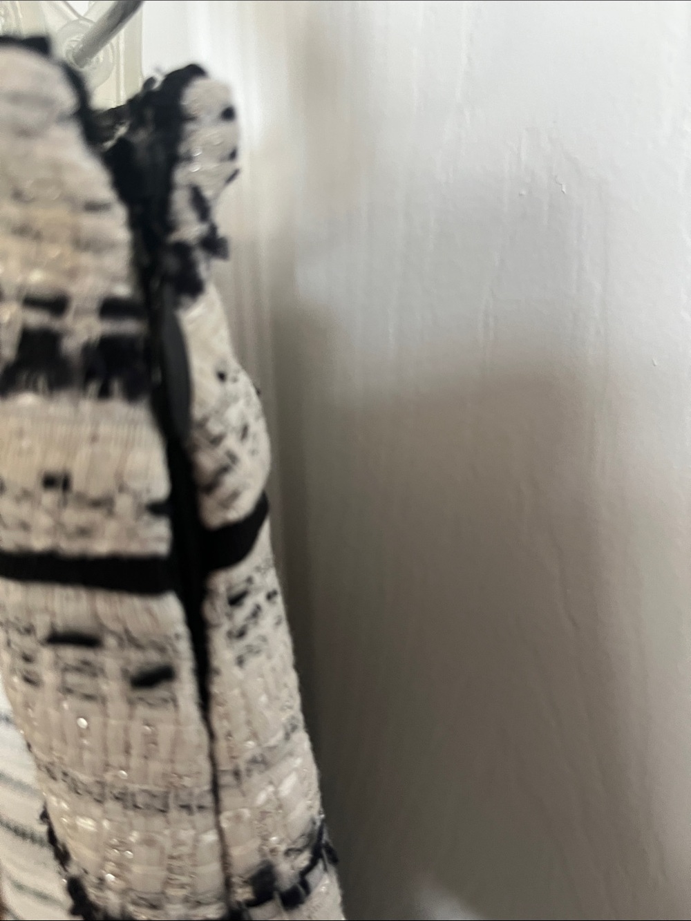 White House Black Market Black & White Tweed Jacket & Skirt - Picture 7 of 8